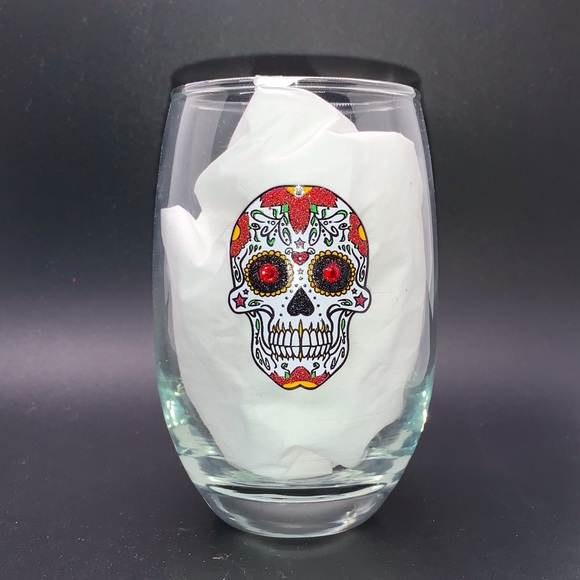 BLING SWAROVSKI CRYSTAL RED & WHITE SUGAR SKULL CANDY SKULL WINE GLASS NIB - Picture 1 of 14